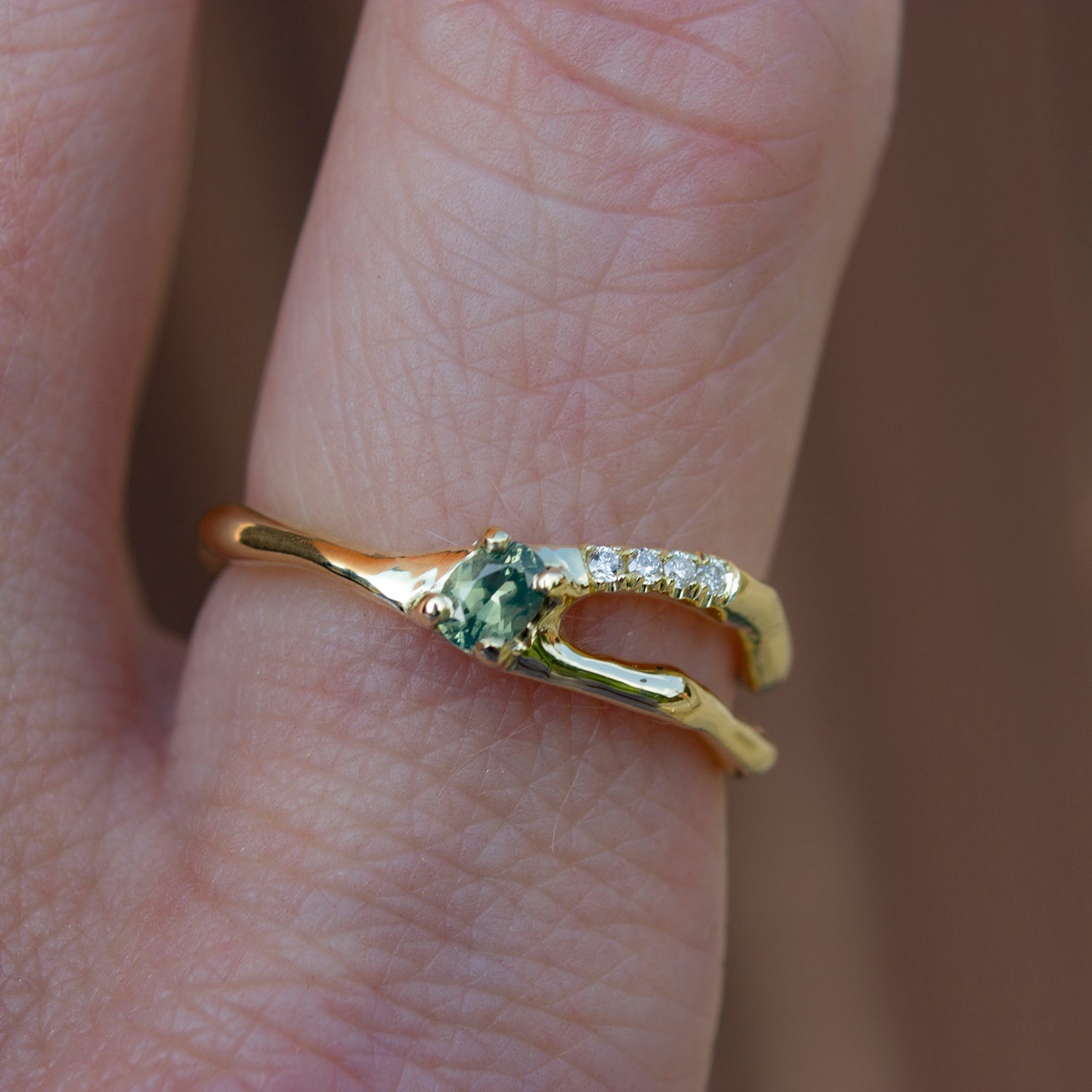 Split Ring - Sapphire And White Diamonds - Irena Chmura Jewellery